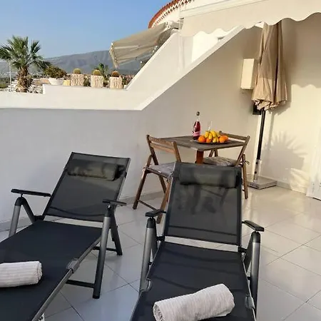 Apartment With Large Terrace And Ocean View